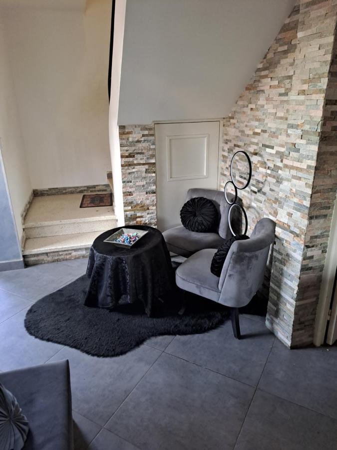 Drissia&Othman Estilo Appartement Carcassonne Buitenkant foto